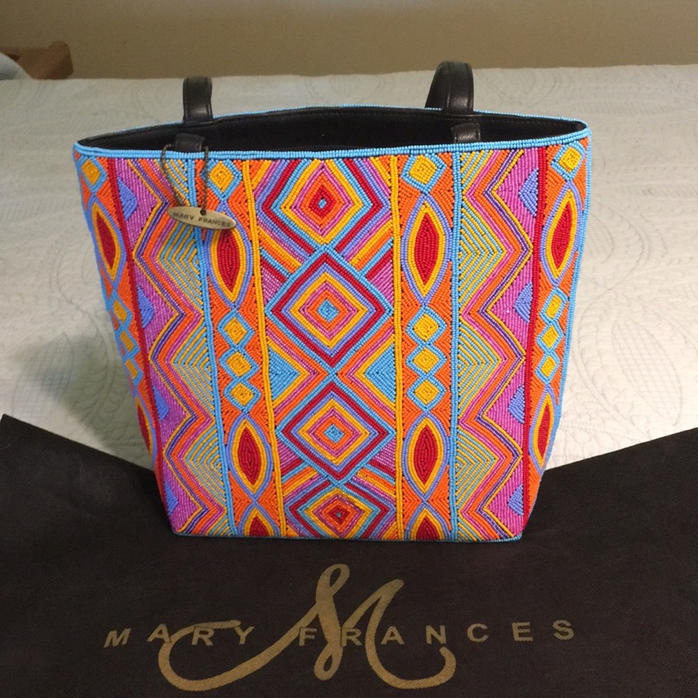 Mary Frances hang bag